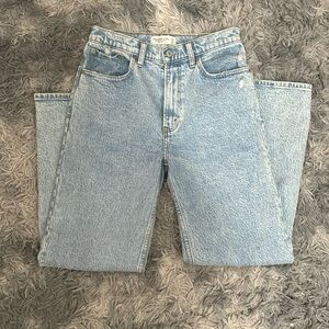 Abercrombie 90’s Relaxed Jeans
